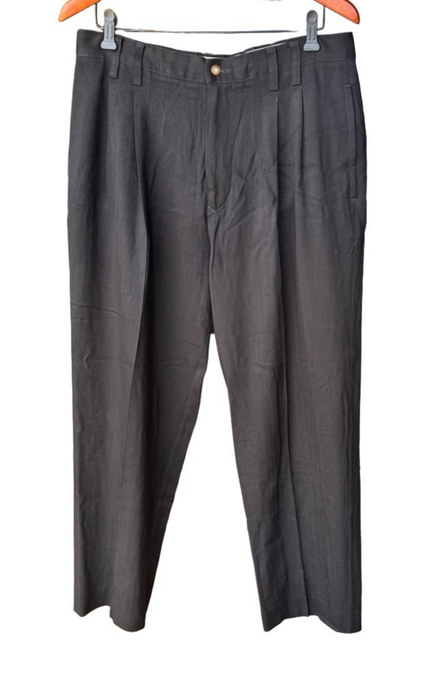 Vintage Tommy Bahama Men’s Silk Pleated pants 100% Quality silk‎ relaxed fit